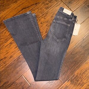 NWT 7 For All Mankind Ultra High Rise Skinny Boot Size 27